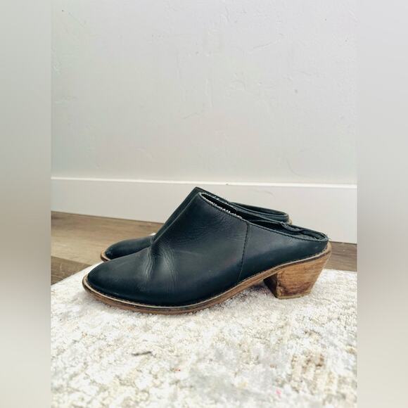 Kelsi Dagger Brooklyn Kellum Ankle Boot Black Leather Western Mule Slide 6.5 - Picture 2 of 9